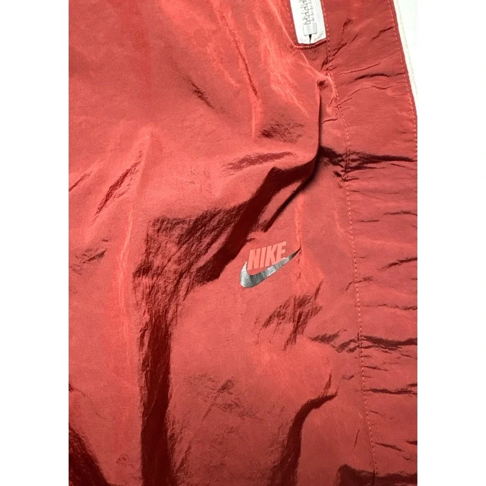 Nike Sportswear Style Essentials Men's Woven Unlined Tearaway Pants | Large - Picture 8 of 9